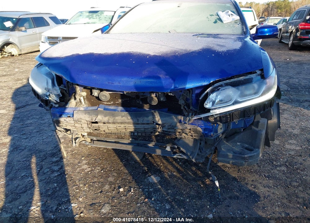 2017 HONDA ACCORD VIN: 1HGCT2B87HA002080