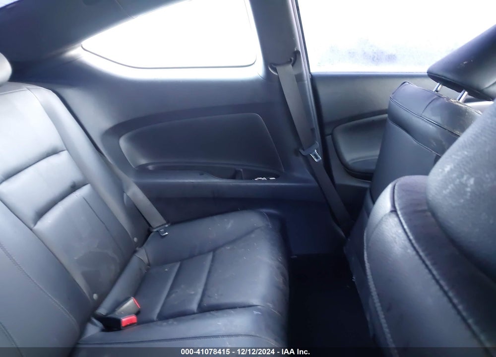 2017 HONDA ACCORD VIN: 1HGCT2B87HA002080