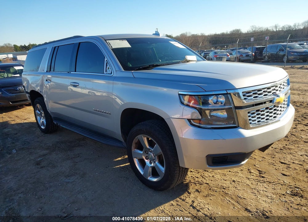 2017 CHEVROLET SUBURBAN LT VIN: 1GNSKHKC9HR132147
