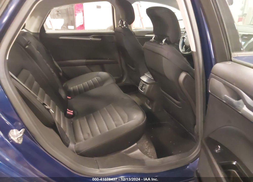 2014 FORD FUSION SE VIN: 1FA6P0H75E5375065