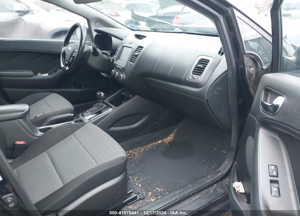 2018 KIA FORTE VIN: 3KPFL4A78JE235226