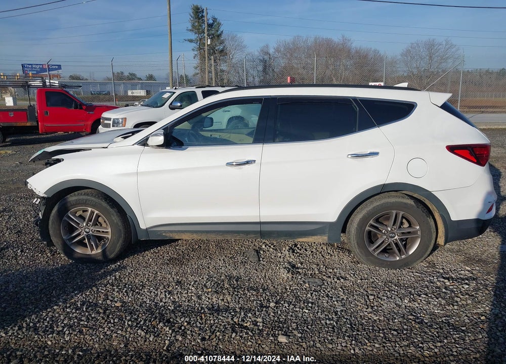 2017 HYUNDAI SANTA FE SPORT 2.4L VIN: 5NMZUDLB0HH007235