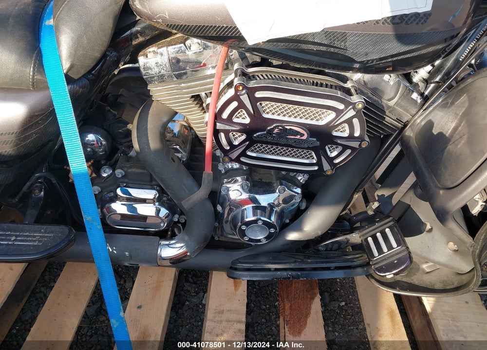 2014 HARLEY-DAVIDSON FLHTK ELECTRA GLIDE ULTRA LTD VIN: 1HD1KEL15EB618263