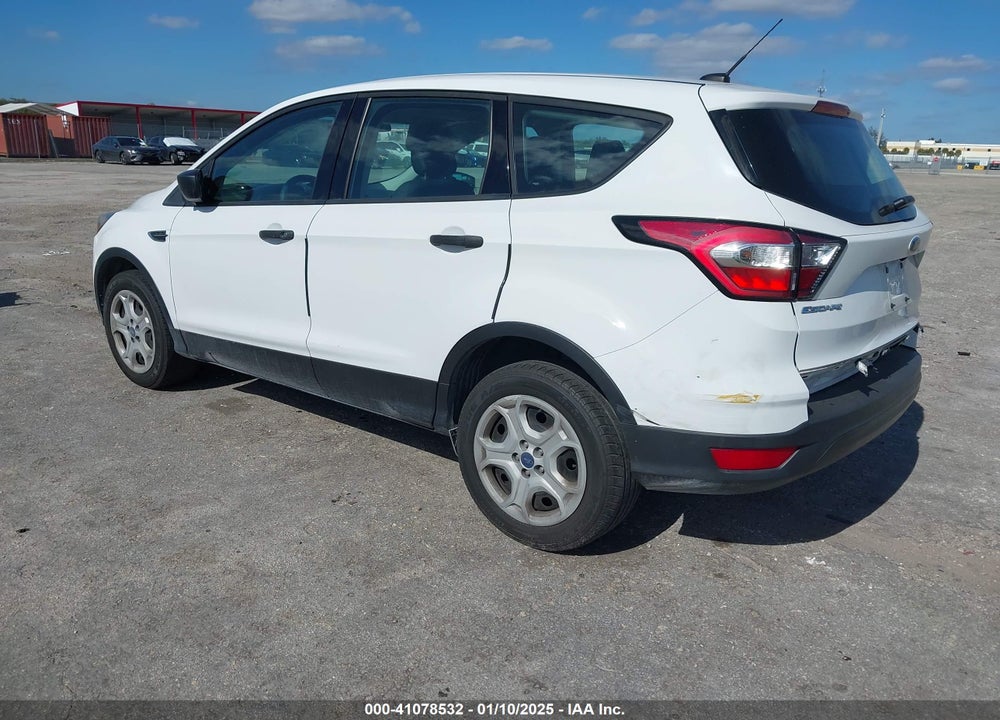 2018 FORD ESCAPE S VIN: 1FMCU0F75JUA02032