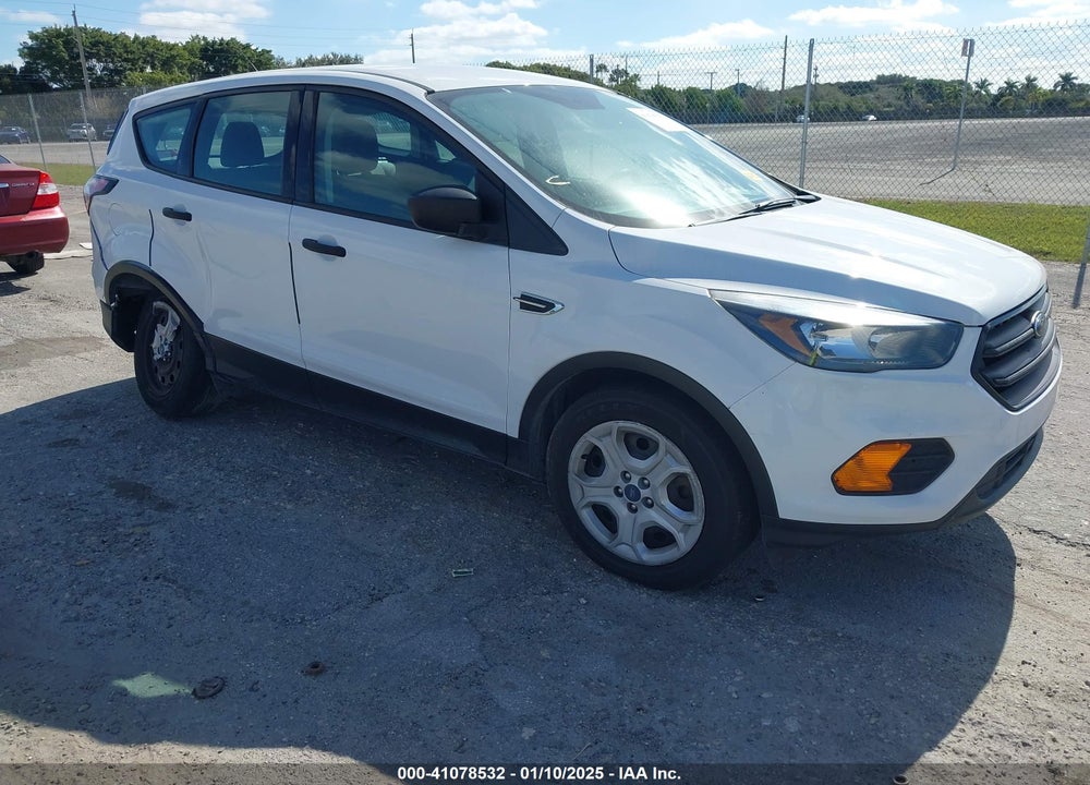 2018 FORD ESCAPE S VIN: 1FMCU0F75JUA02032
