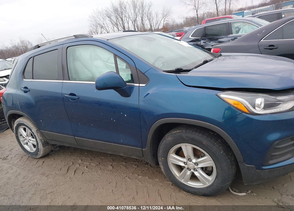 2020 CHEVROLET TRAX FWD LT VIN: 3GNCJLSB9LL223338