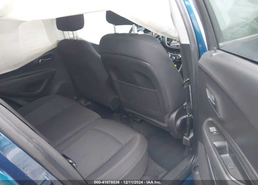 2020 CHEVROLET TRAX FWD LT VIN: 3GNCJLSB9LL223338