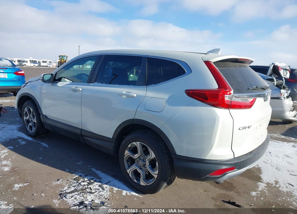 2017 HONDA CR-V EX VIN: 2HKRW2H58HH666202
