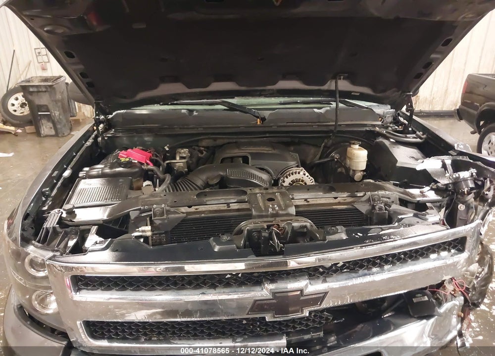 2011 CHEVROLET SILVERADO 1500 VIN: 3GCPKSE33BG310147