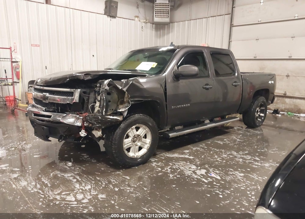 2011 CHEVROLET SILVERADO 1500 VIN: 3GCPKSE33BG310147