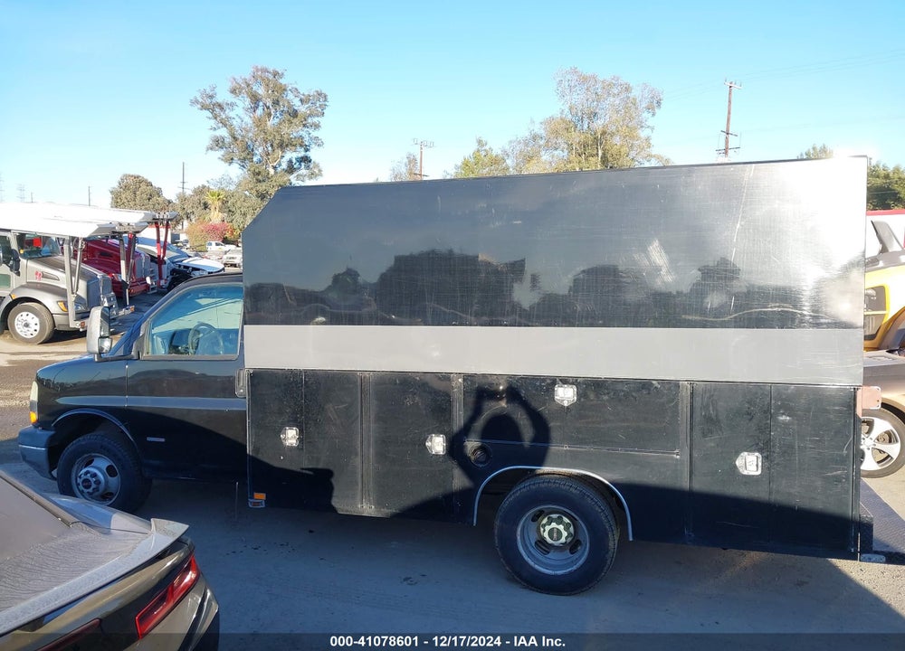 2006 GMC SAVANA CUTAWAY WORK VAN VIN: 1GDJG312961171278