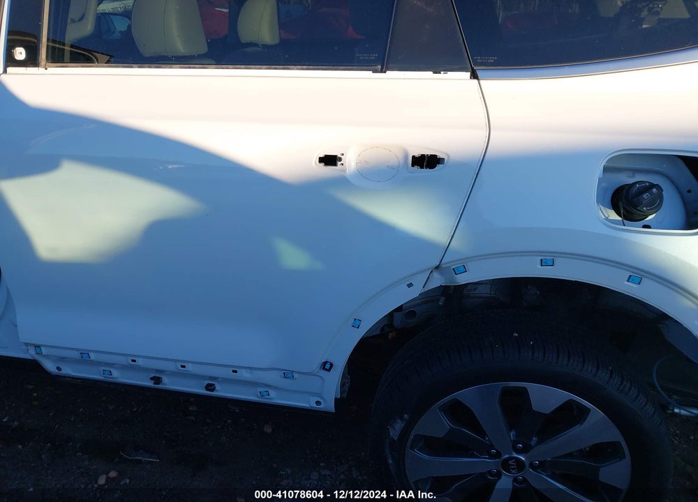 2020 KIA TELLURIDE S VIN: 5XYP64HC5LG015739