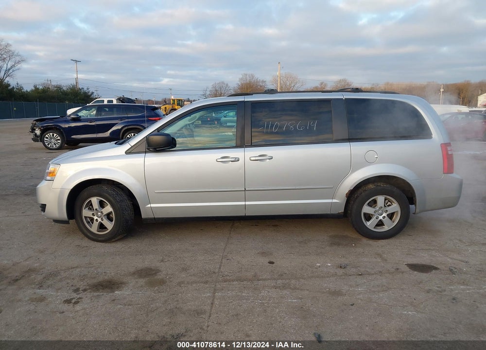 2010 DODGE GRAND CARAVAN HERO VIN: 2D4RN3D15AR426189