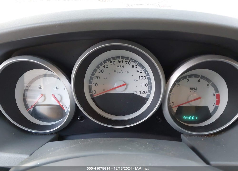 2010 DODGE GRAND CARAVAN HERO VIN: 2D4RN3D15AR426189
