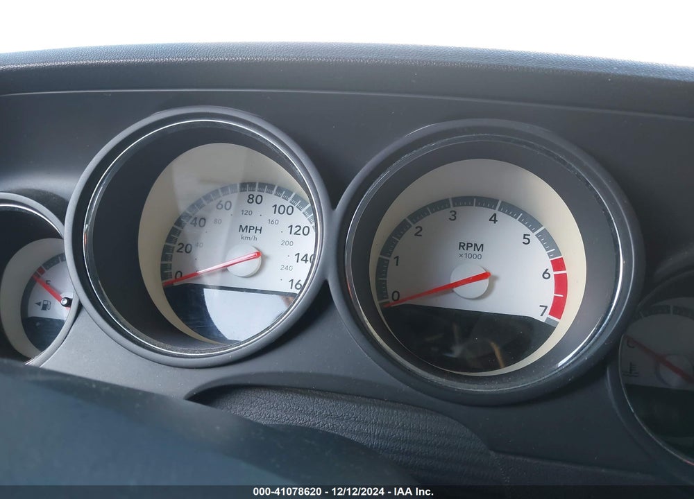 2009 DODGE CHALLENGER R/T VIN: 2B3LJ54T79H509637