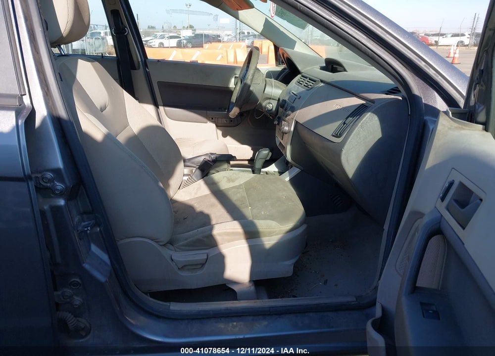 2009 FORD FOCUS SE VIN: 1FAHP35N79W222071