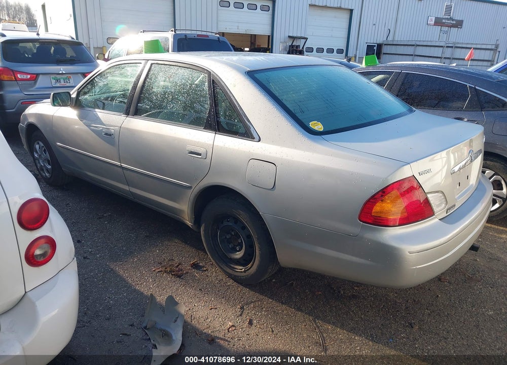 2001 TOYOTA AVALON XL VIN: 4T1BF28B81U190578