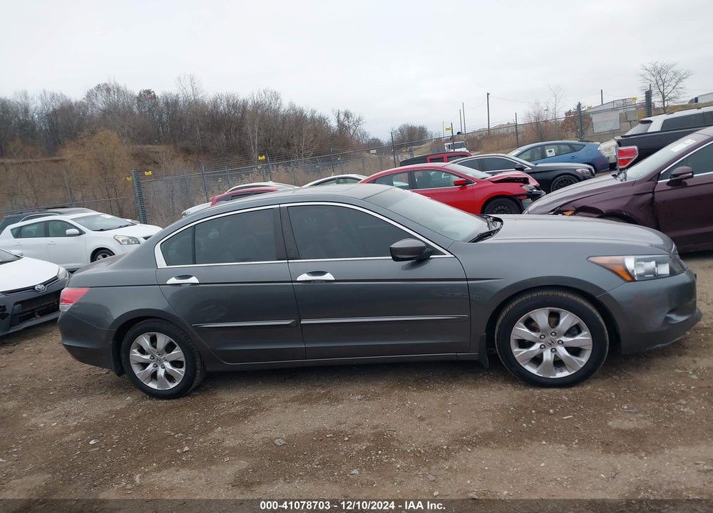 2010 HONDA ACCORD 3.5 EX-L VIN: 1HGCP3F80AA006045