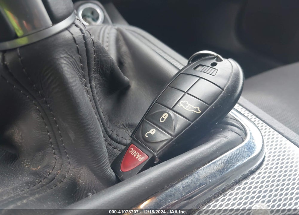 2013 DODGE CHALLENGER VIN: 2C3CDYBT4DH617723