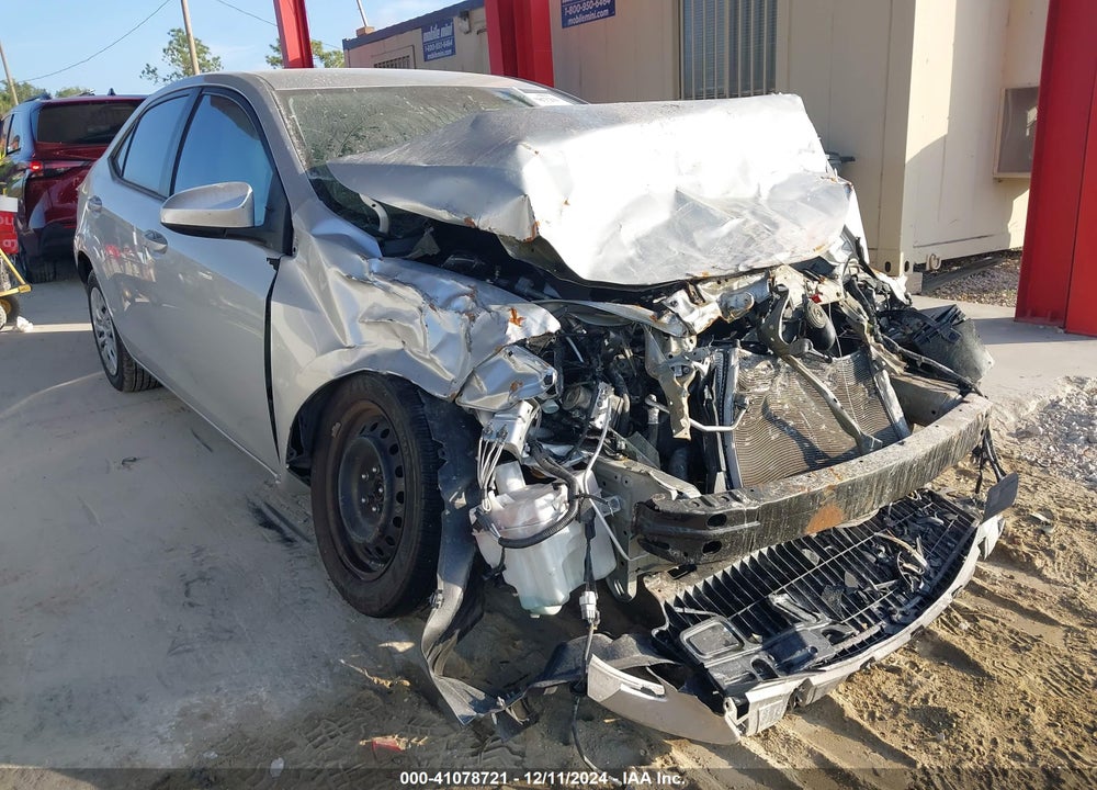 2018 TOYOTA COROLLA LE VIN: 5YFBURHE0JP787248