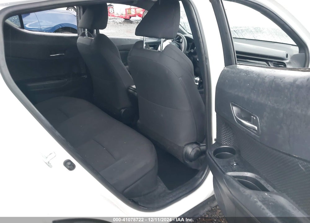 2018 TOYOTA C-HR XLE VIN: NMTKHMBX4JR008991