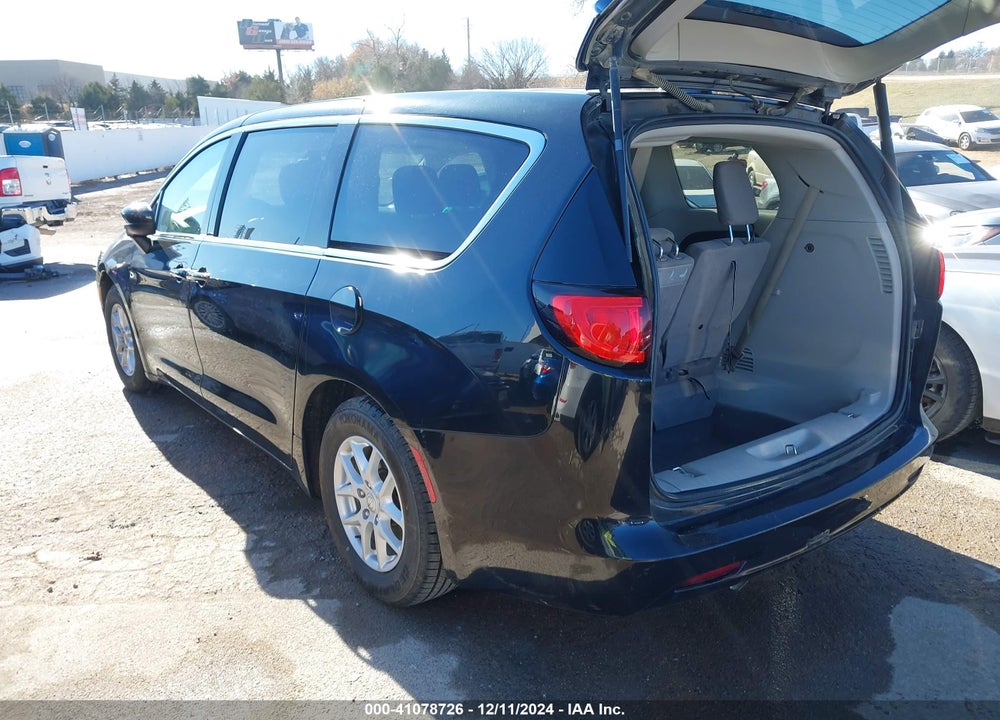 2017 CHRYSLER PACIFICA TOURING VIN: 2C4RC1DG3HR502417