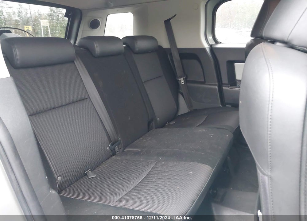 2010 TOYOTA FJ CRUISER VIN: JTEBU4BFXAK087798