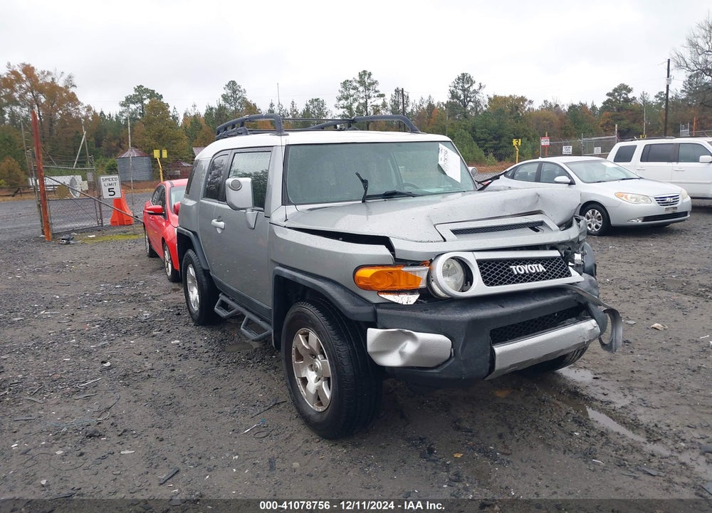 2010 TOYOTA FJ CRUISER VIN: JTEBU4BFXAK087798