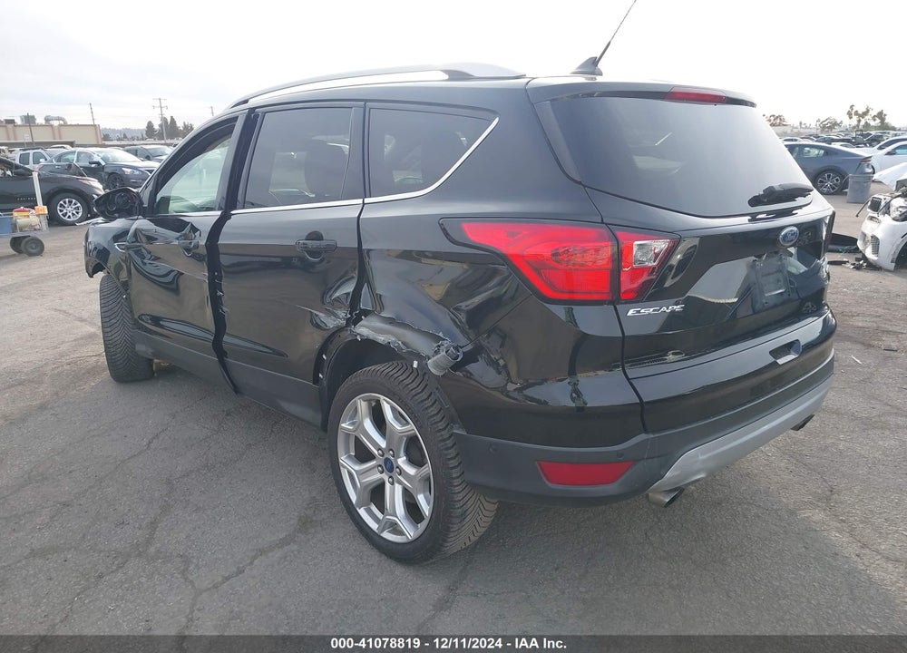 2019 FORD ESCAPE TITANIUM VIN: 1FMCU0J95KUA25546