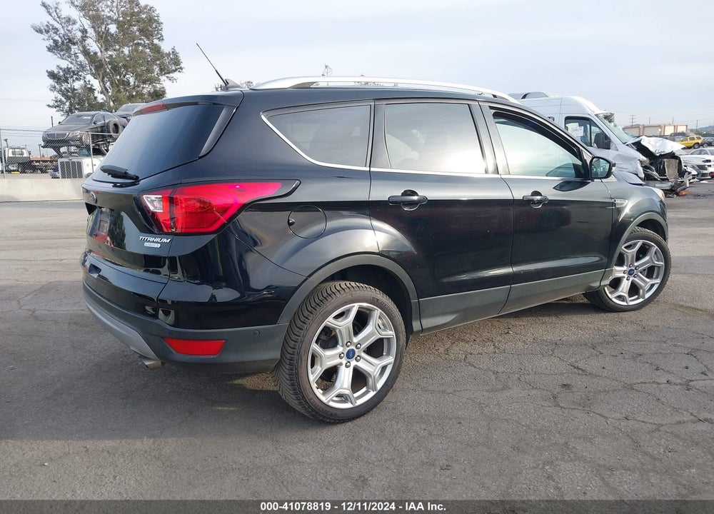 2019 FORD ESCAPE TITANIUM VIN: 1FMCU0J95KUA25546