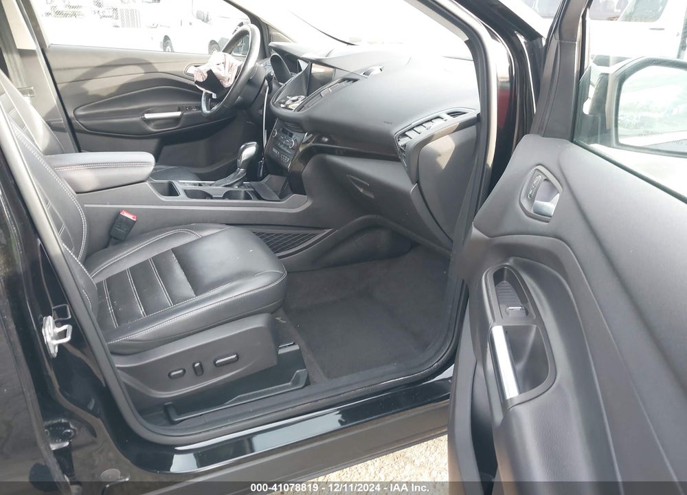 2019 FORD ESCAPE TITANIUM VIN: 1FMCU0J95KUA25546