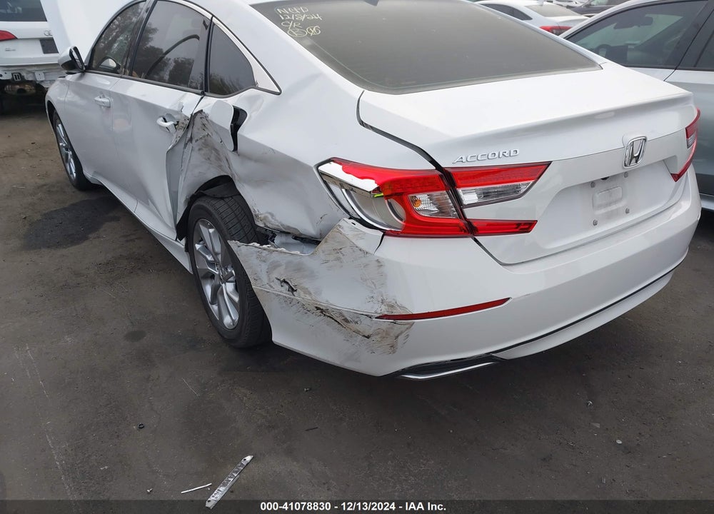2018 HONDA ACCORD LX VIN: 1HGCV1F17JA261451