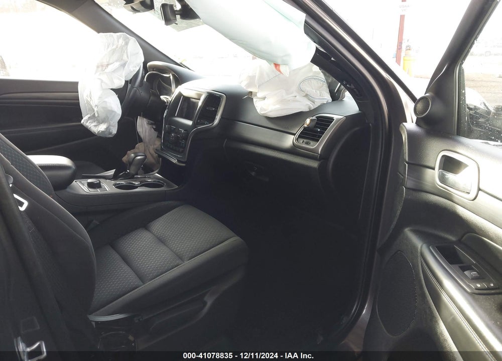 2021 JEEP GRAND CHEROKEE LAREDO E 4X4 VIN: 1C4RJFAG0MC687858
