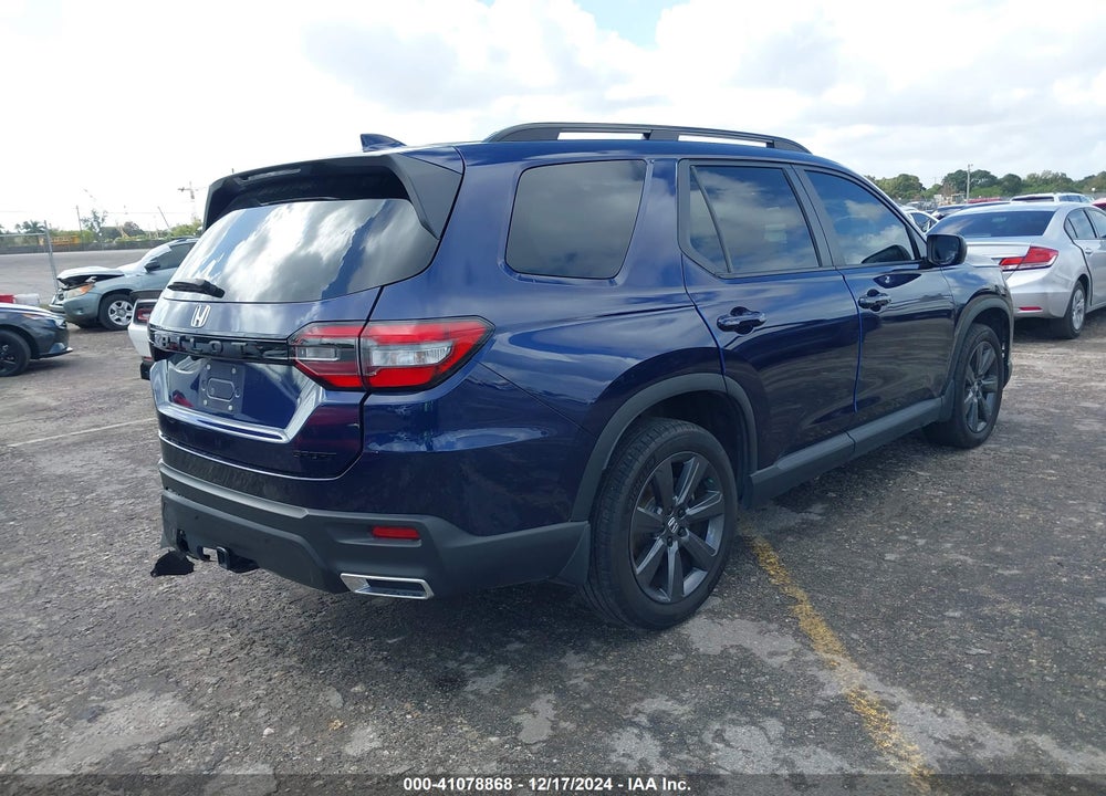 2024 HONDA PILOT VIN: 5FNYG2H32RB006860