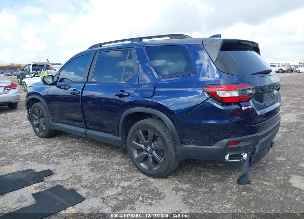 2024 HONDA PILOT VIN: 5FNYG2H32RB006860