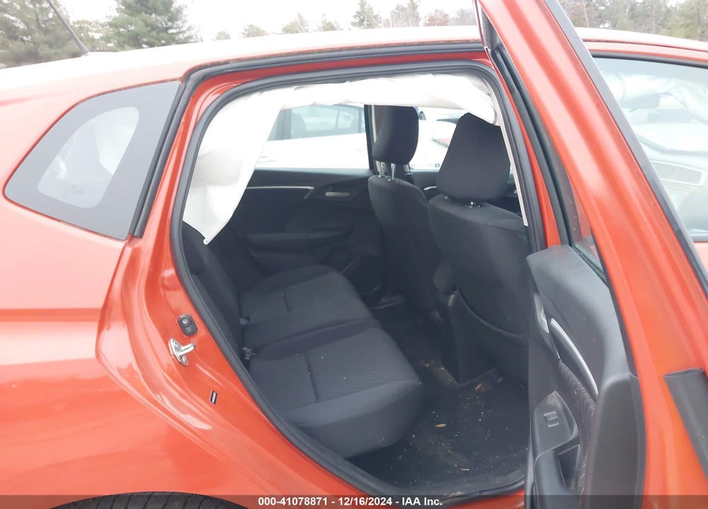 2018 HONDA FIT EX VIN: 3HGGK5G83JM703917