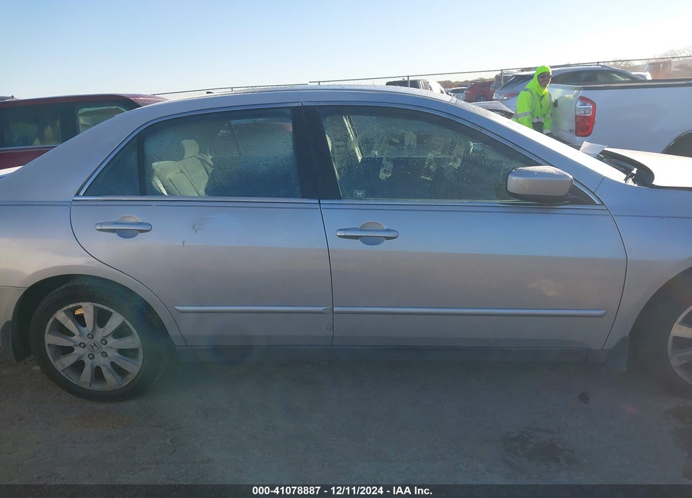 2007 HONDA ACCORD 3.0 SE VIN: 1HGCM664X7A105049