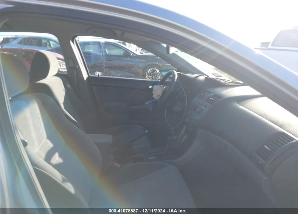 2007 HONDA ACCORD 3.0 SE VIN: 1HGCM664X7A105049