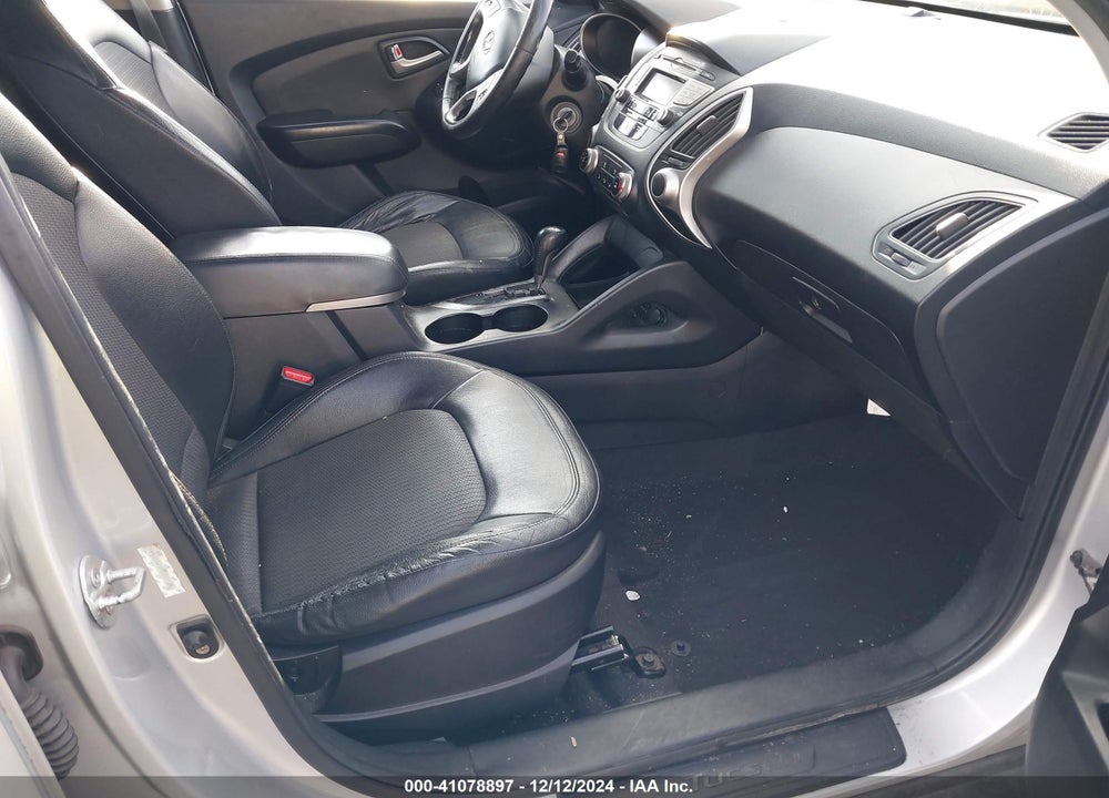 2011 HYUNDAI TUCSON GLS VIN: KM8JU3AC0BU207000