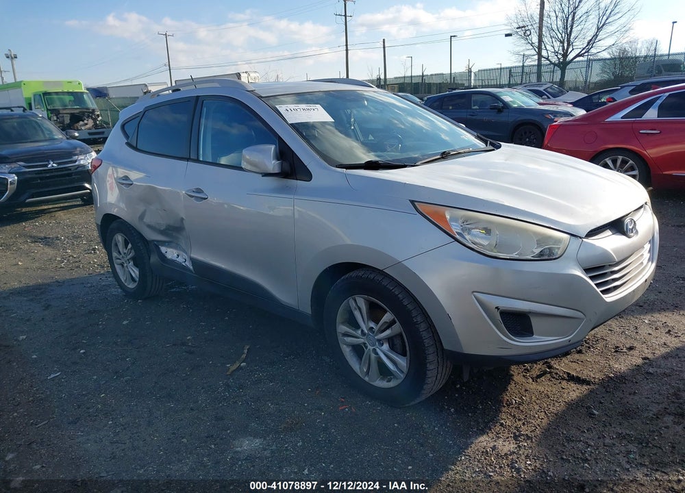 2011 HYUNDAI TUCSON GLS VIN: KM8JU3AC0BU207000