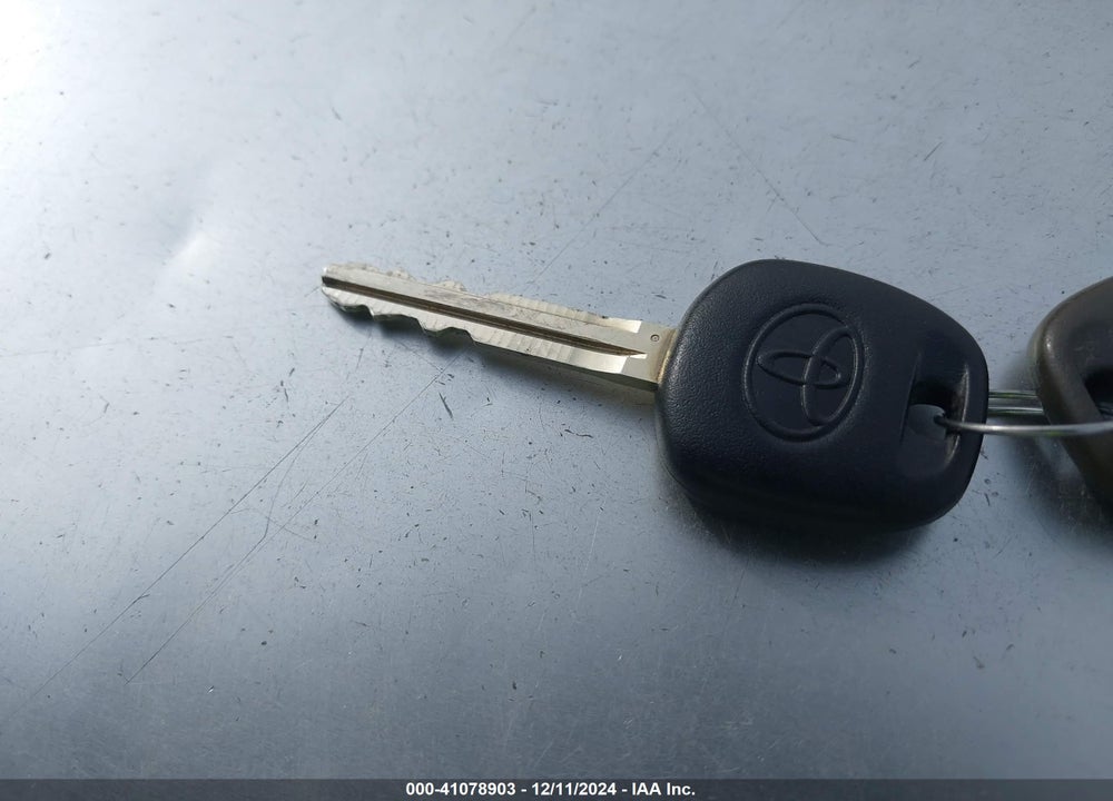2009 TOYOTA CAMRY VIN: 4T4BE46K39R067841