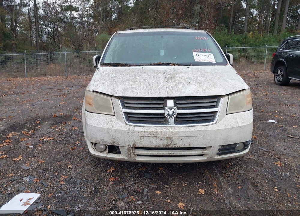 2010 DODGE GRAND CARAVAN SXT VIN: 2D4RN5D19AR118373
