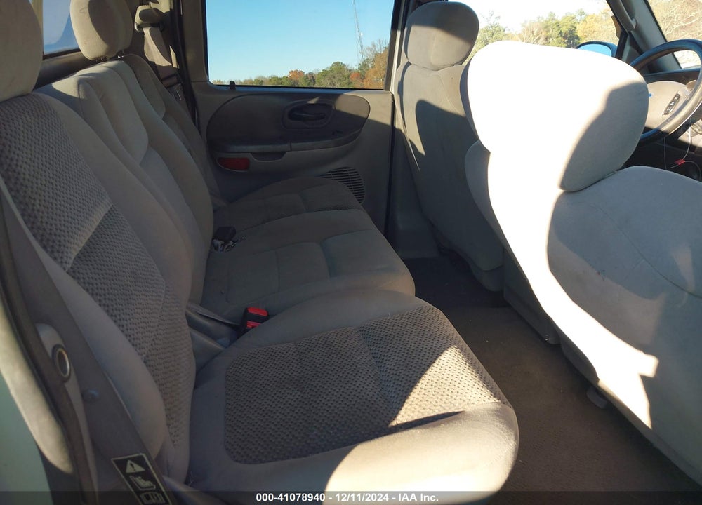 2003 FORD F-150 LARIAT/XLT VIN: 1FTRW08L33KD14240