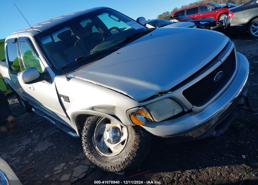2003 FORD F-150 LARIAT/XLT VIN: 1FTRW08L33KD14240