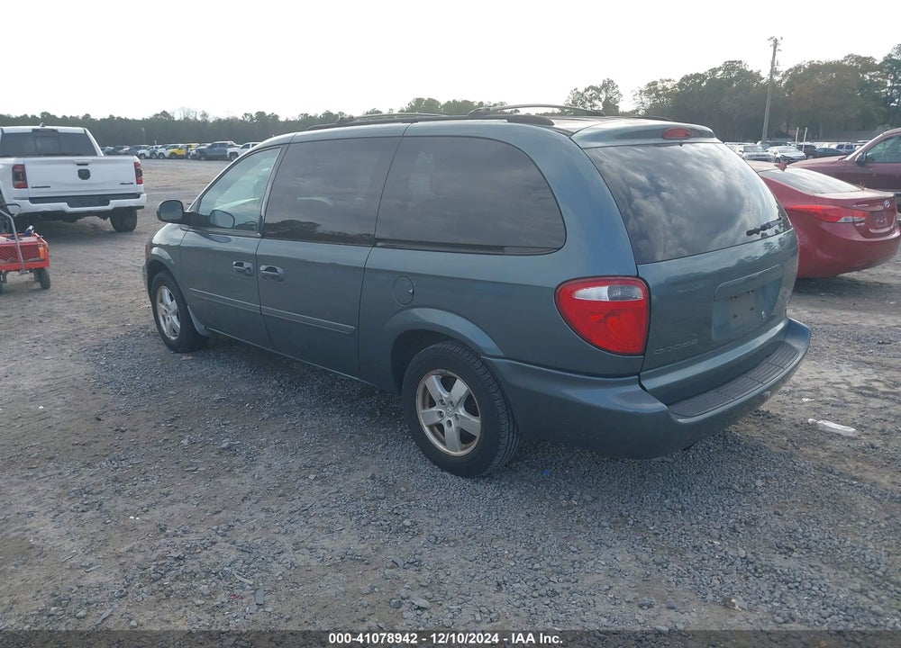 2007 DODGE GRAND CARAVAN SXT VIN: 2D4GP44L07R166480