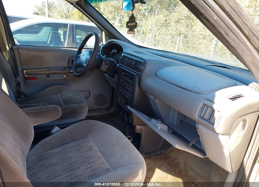 2005 CHEVROLET VENTURE LS VIN: 1GNDV23E35D106522