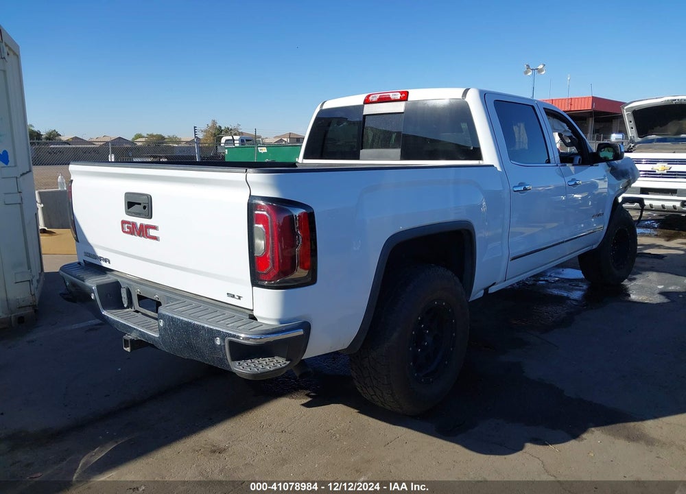 2018 GMC SIERRA 1500 SLT VIN: 3GTP1NEC6JG276112