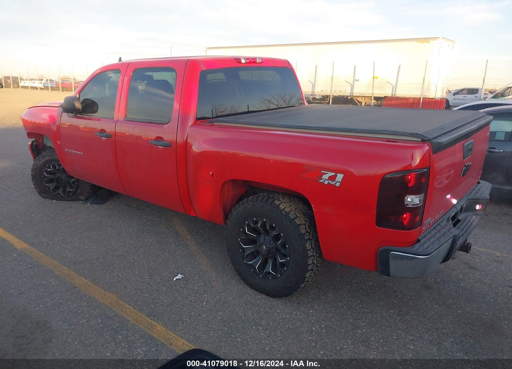 2011 CHEVROLET SILVERADO VIN: 3GCPKSE34BG211076