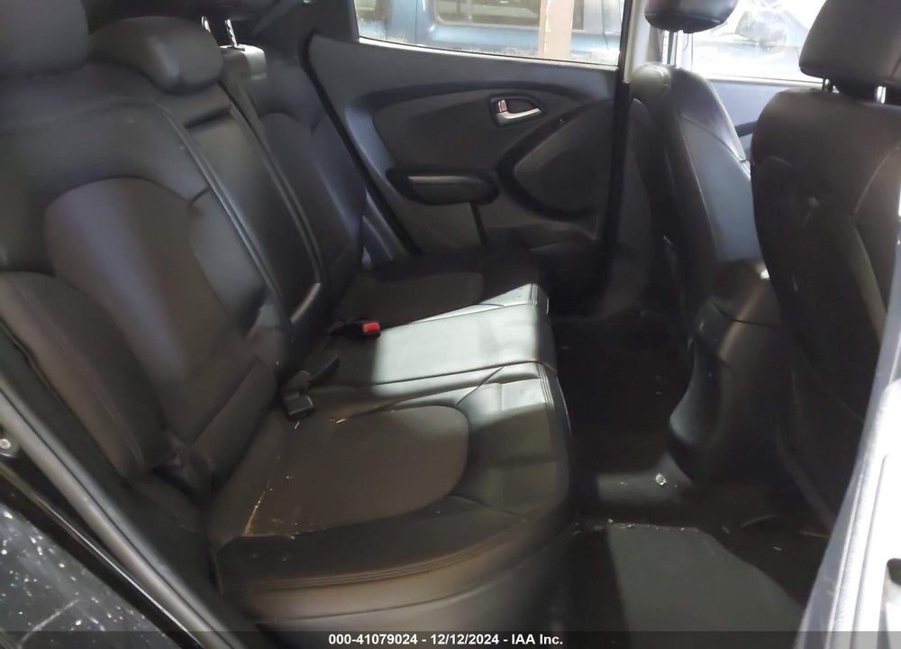 2013 HYUNDAI TUCSON VIN: KM8JUCAC0DU738670