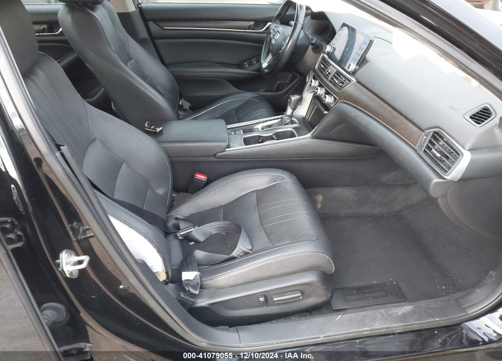 2019 HONDA ACCORD EX-L VIN: 1HGCV1F57KA096179
